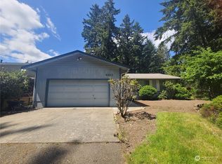 4911 Beach Way NE, Olympia, WA