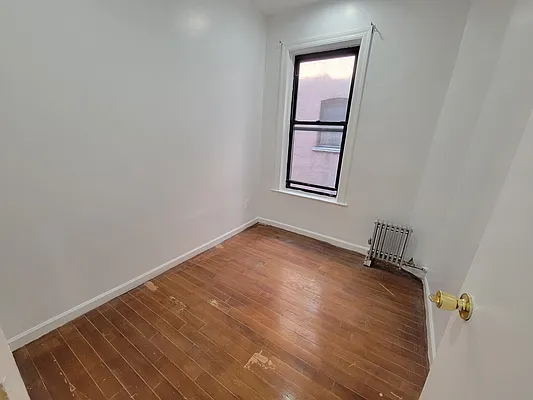 Rented by Bruma Realty LLC | media 7