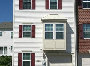 728 Lilac Tree Ln, Baltimore, MD 21225