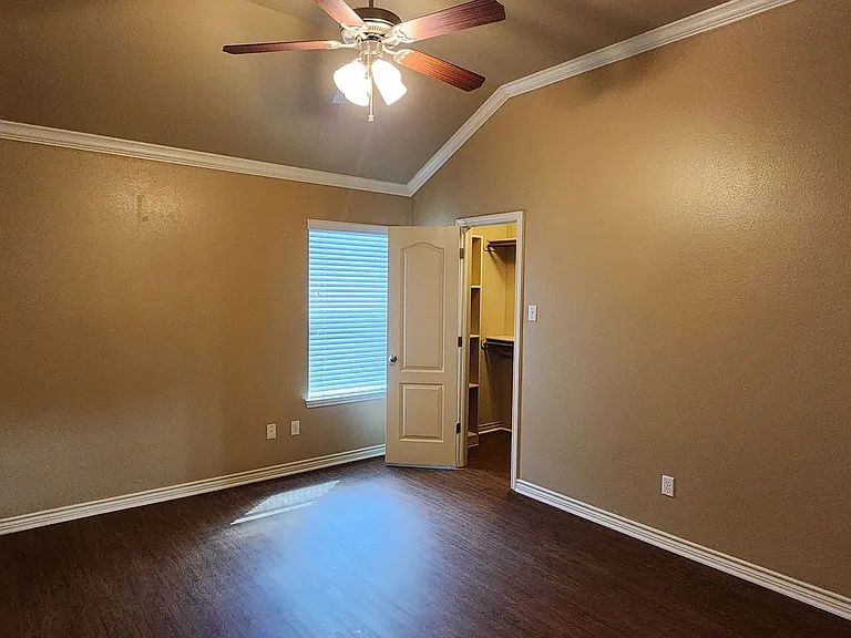 4701B Passion Flower Blvd — Photo 8
