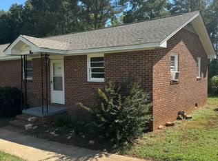 1114 Erskine Rd, Anderson, SC 29621