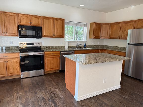 4th image of 8184 W 53rd Ln