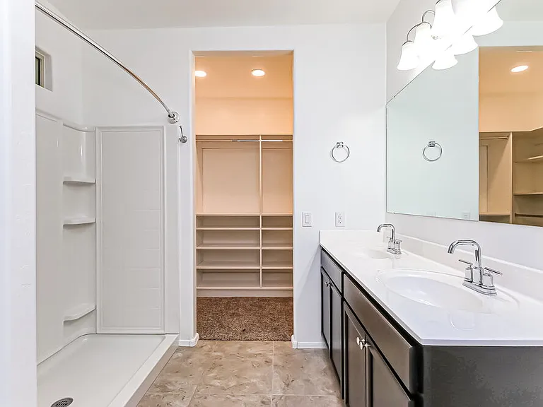4832 E Rhodium Dr — Photo 11