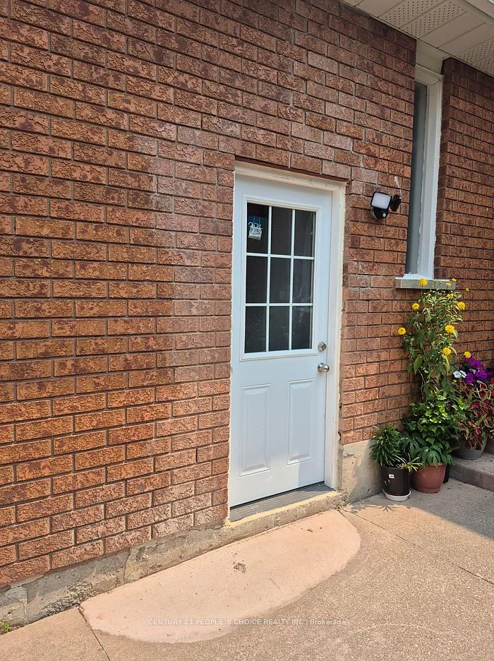 2 bed, $2,100 — Photo 4