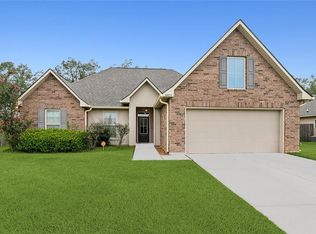 40073 Crestwood Ln, Ponchatoula, LA 70454