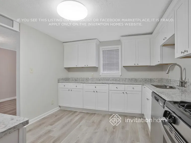 3274 Newcastle Way — Photo 6