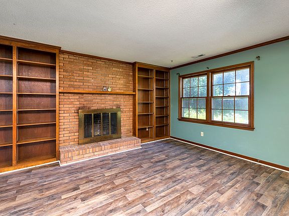 4th image of 1031 Beckridge Dr