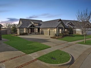 13525 Cobblestone Curve Rd, Oklahoma City, OK 73142