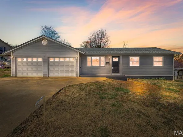 615 N School St, Desloge, MO 63601