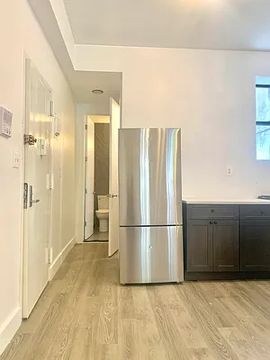 Rented by Roomeze | media 30