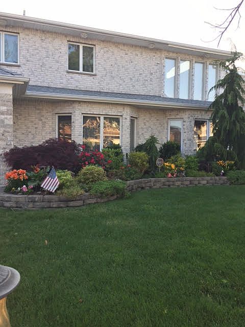 1st image of 3992 Greentree Dr