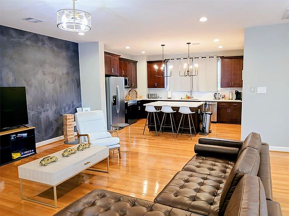 5th image of 3333 Kilgore St