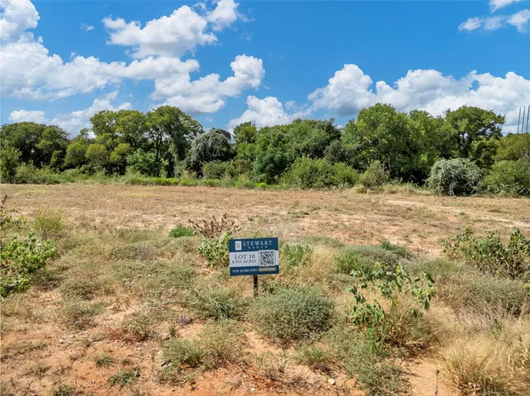 1066 Ranch Vista Rd, Granbury, TX 76049