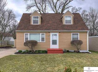 7228 N 33rd Ave, Omaha, NE 68112