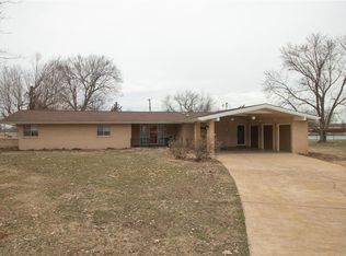 329 Davis Ct, Park Hills, MO 63601