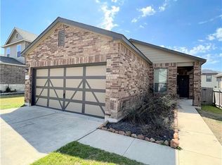 901 Solitude Dr, Pflugerville, TX 78660