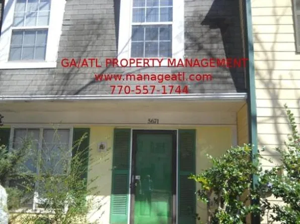 5671 Wells Cir, Stone Mountain, GA 30087