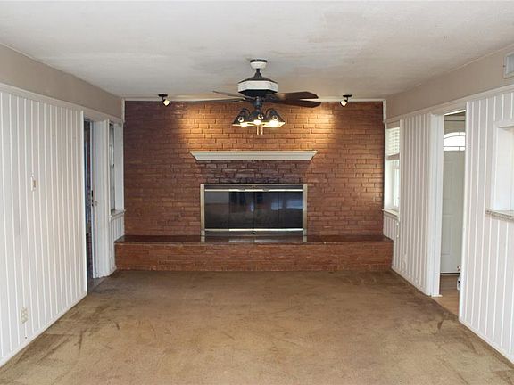 4th image of 921 British Blvd