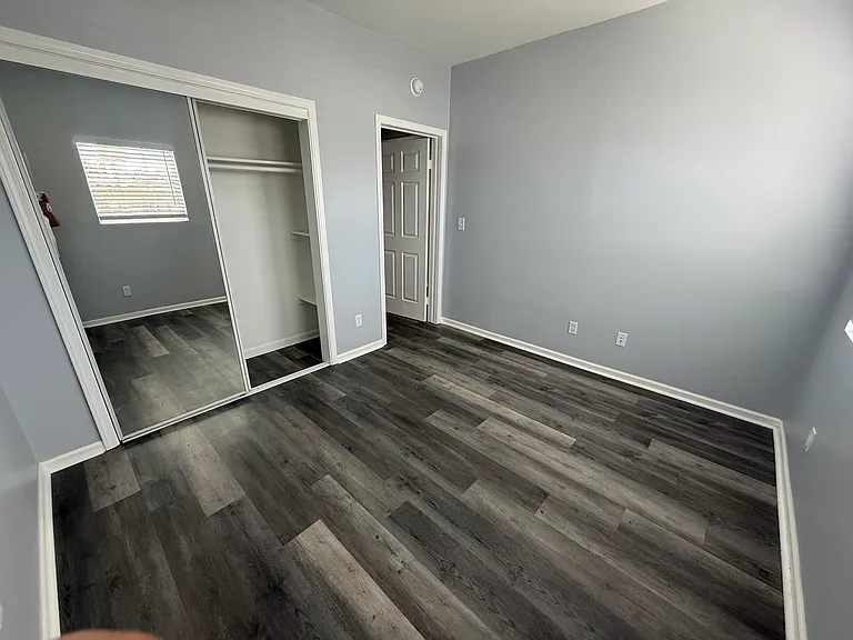 1032 S Normandie Ave #101 — Photo 24