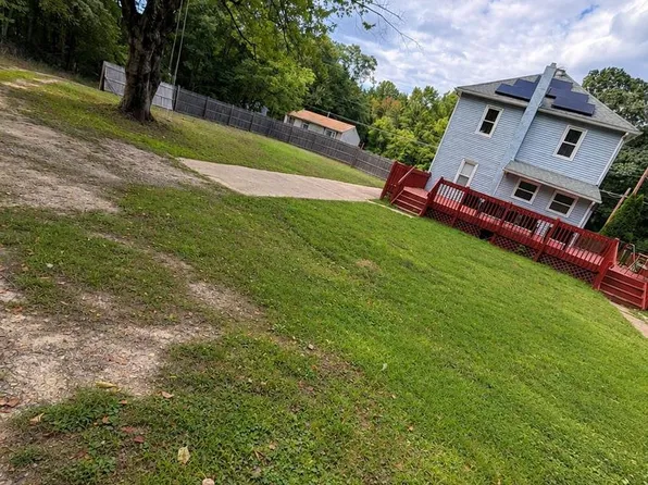 216 Garfield Ave, Clementon, NJ 08021