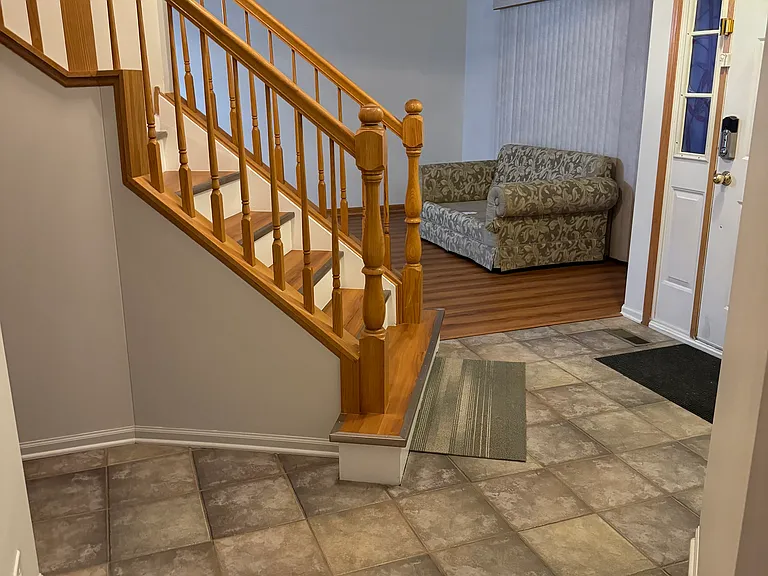 3151 Hopewell Dr — Photo 4
