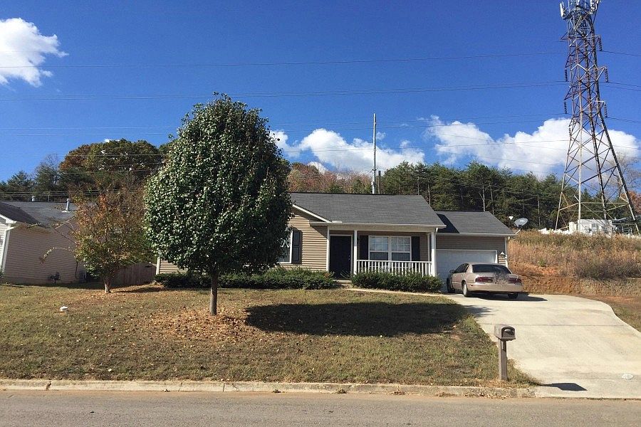 1st image of 5833 Pine Needle Ln