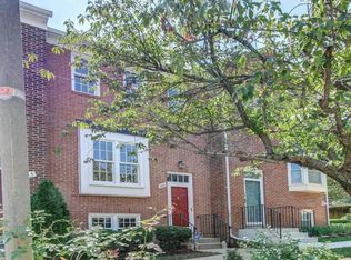 3803 Brighton Ct, Alexandria, VA 22305