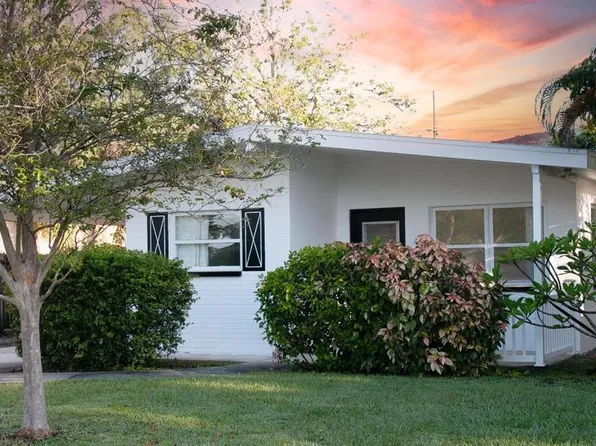 5717 16th Ave S, Gulfport, FL 33707