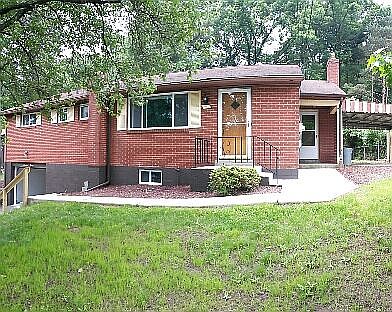 1st image of 1430 Lakeside Dr