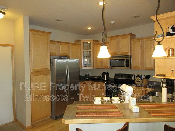 2nd image of 3426 Cherry Ln Unit E