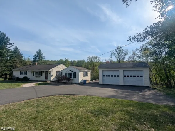 320 Sidney Rd, Franklin Twp., NJ 08867