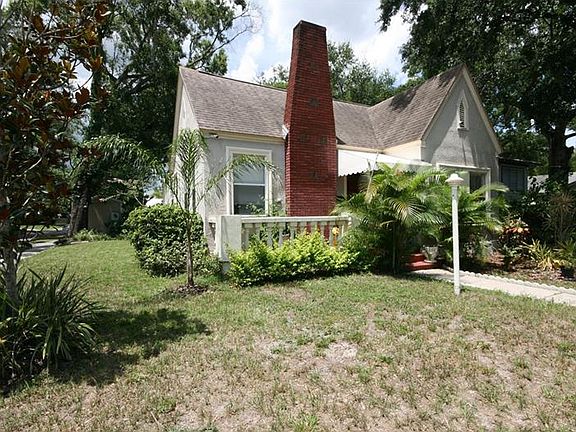 2nd image of 821 W Coral St