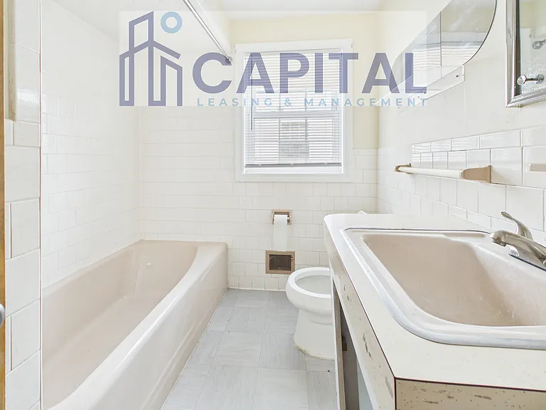 17 Hazelton St #1 — Photo 10