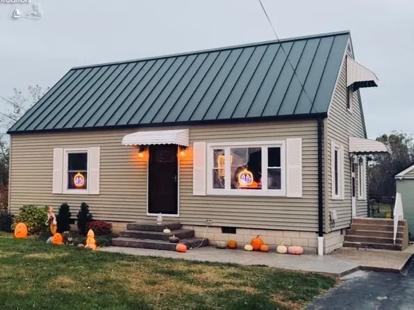 1918 Wade Blvd, Sandusky, OH 44870