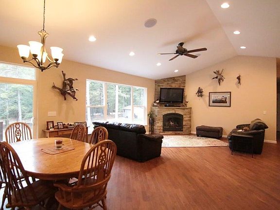 4th image of 230474 Pine Hills Dr