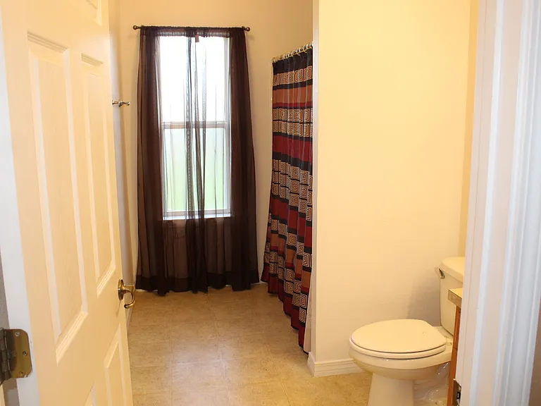 4205 Auburndale Dr — Photo 11