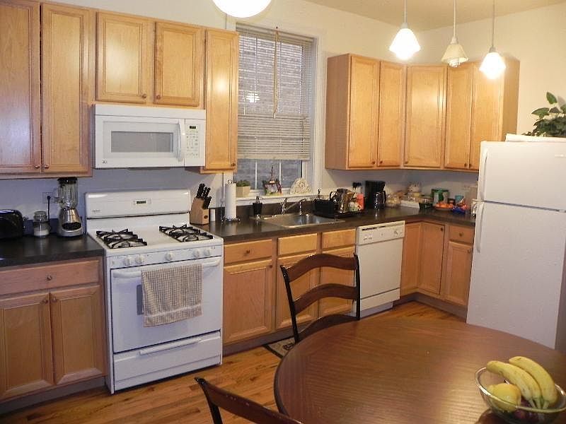 1st image of 3833 N Paulina St #One