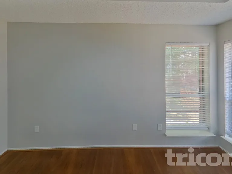 5506 Lordsburg Trl — Photo 7