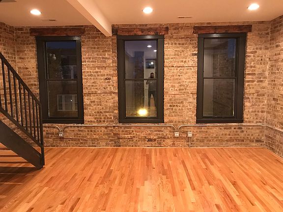 5th image of 1352 N Greenview Ave #3F