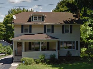 2538 Clover St, Rochester, NY 14618