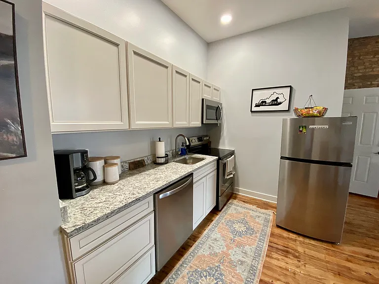 227 Market St #A — Photo 11