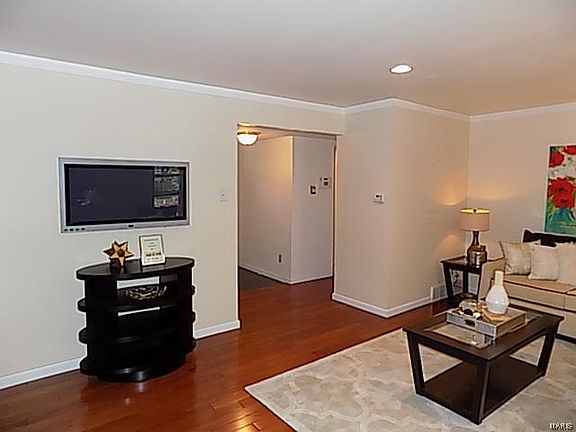 5th image of 12365 Rossridge Ct