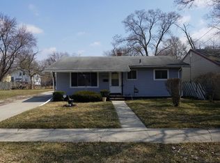 2214 Robinwood Ave, Saginaw, MI 48601