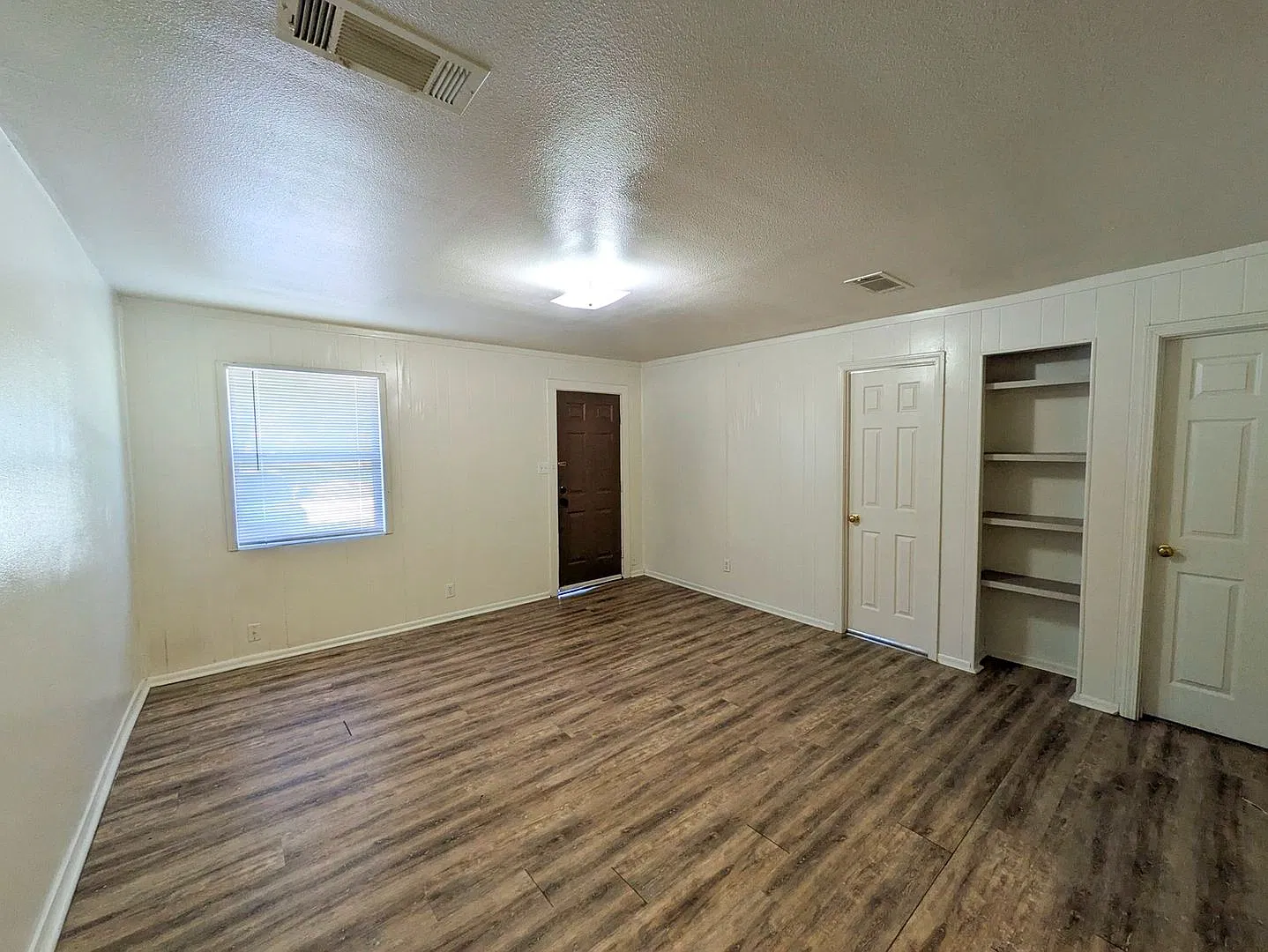 1110 Archie St, Vidor Tx 77662 — Photo 2