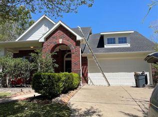 18530 S Raven Shore Dr, Cypress, TX 77433