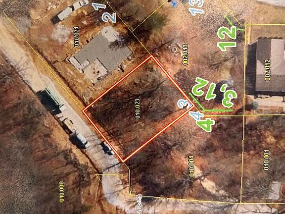 2nd image of 64 Thorn Rdg Road