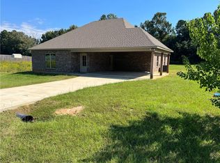 123 Meadow Ln, Pollock, LA 71467