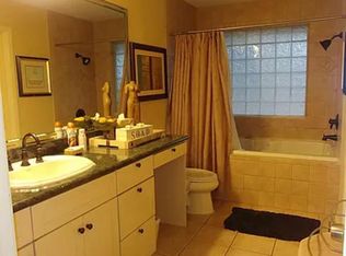 1413 Austrian Rd, Grand Prairie, TX 75050