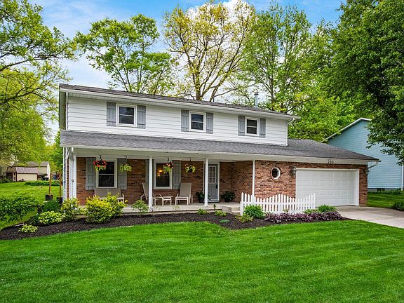 2nd image of 233 Devon Rd
