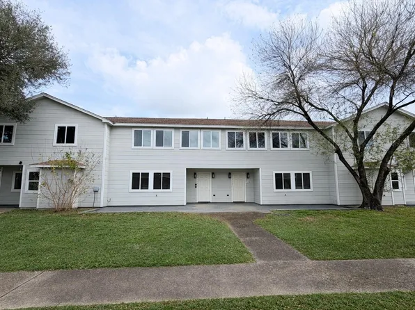 5763 Easthampton Dr #A-d, Houston, TX 77039